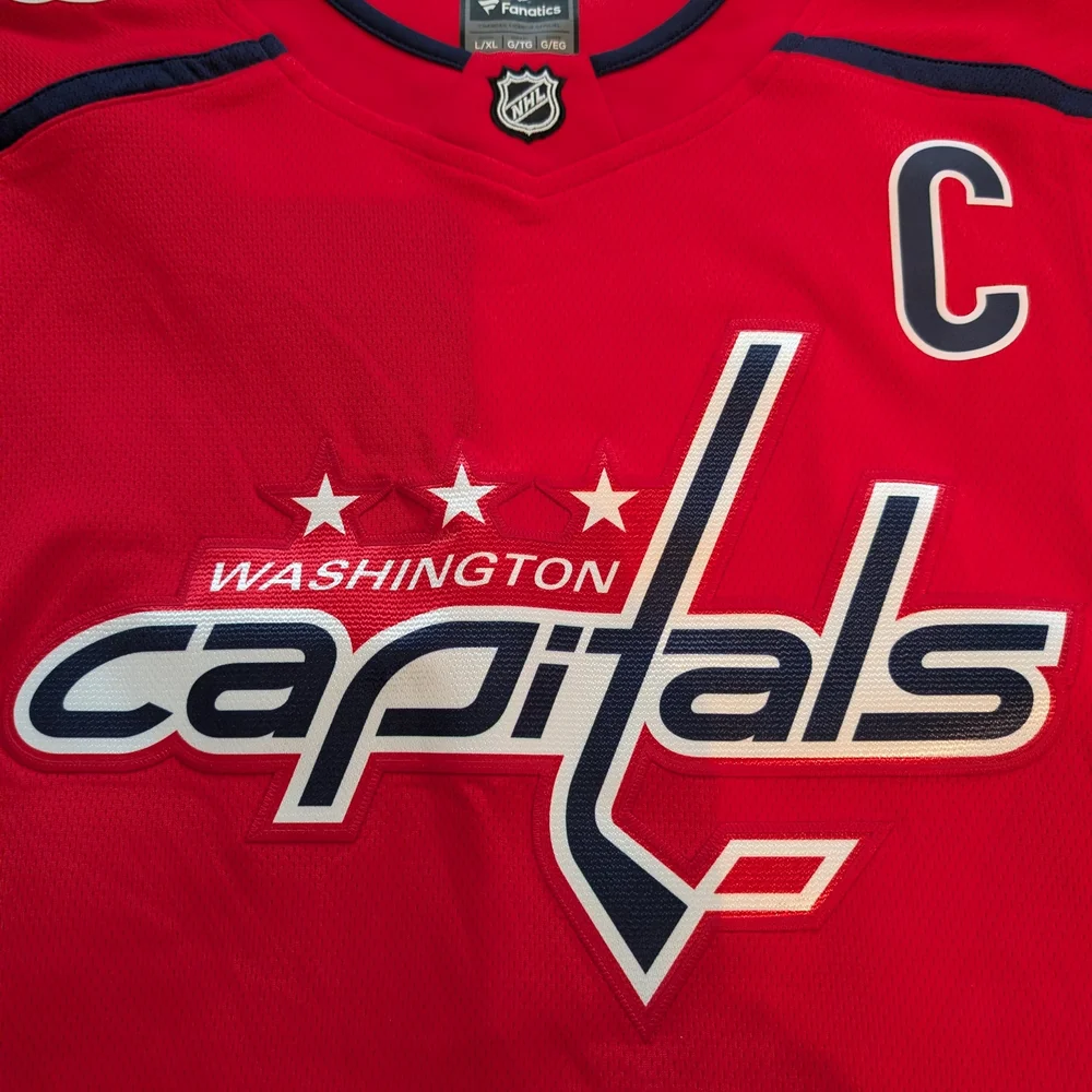 Fanatics Red and White Washington Capitals Kids Jersey
